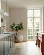 Angle Chandelier - Image 13