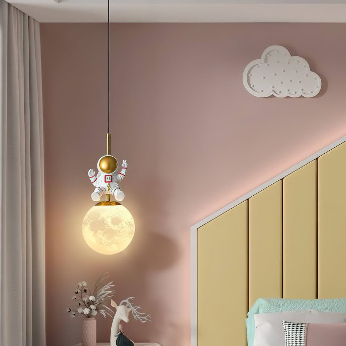 Moon Astronaut Pendant Light - Image 2