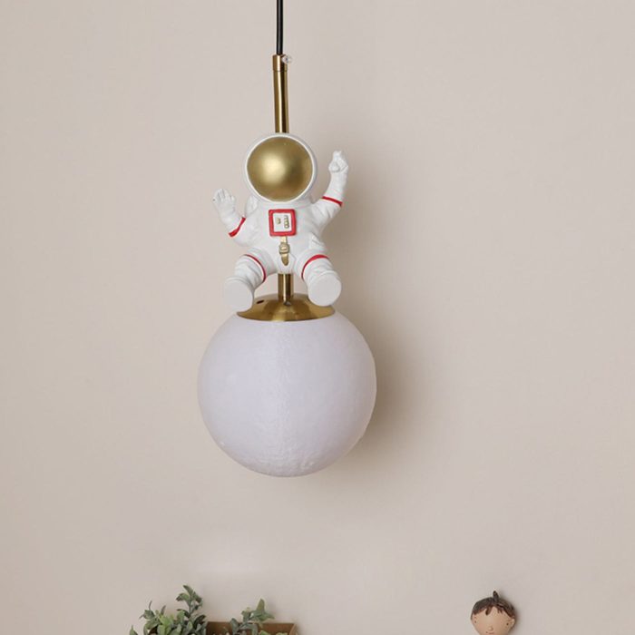 Moon Astronaut Pendant Light - Image 5